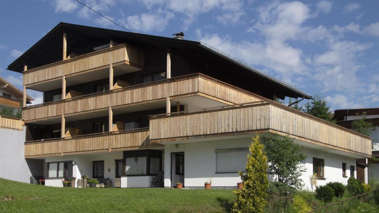 Emerald Apartment Seefeld in Tirol Ngoại thất bức ảnh