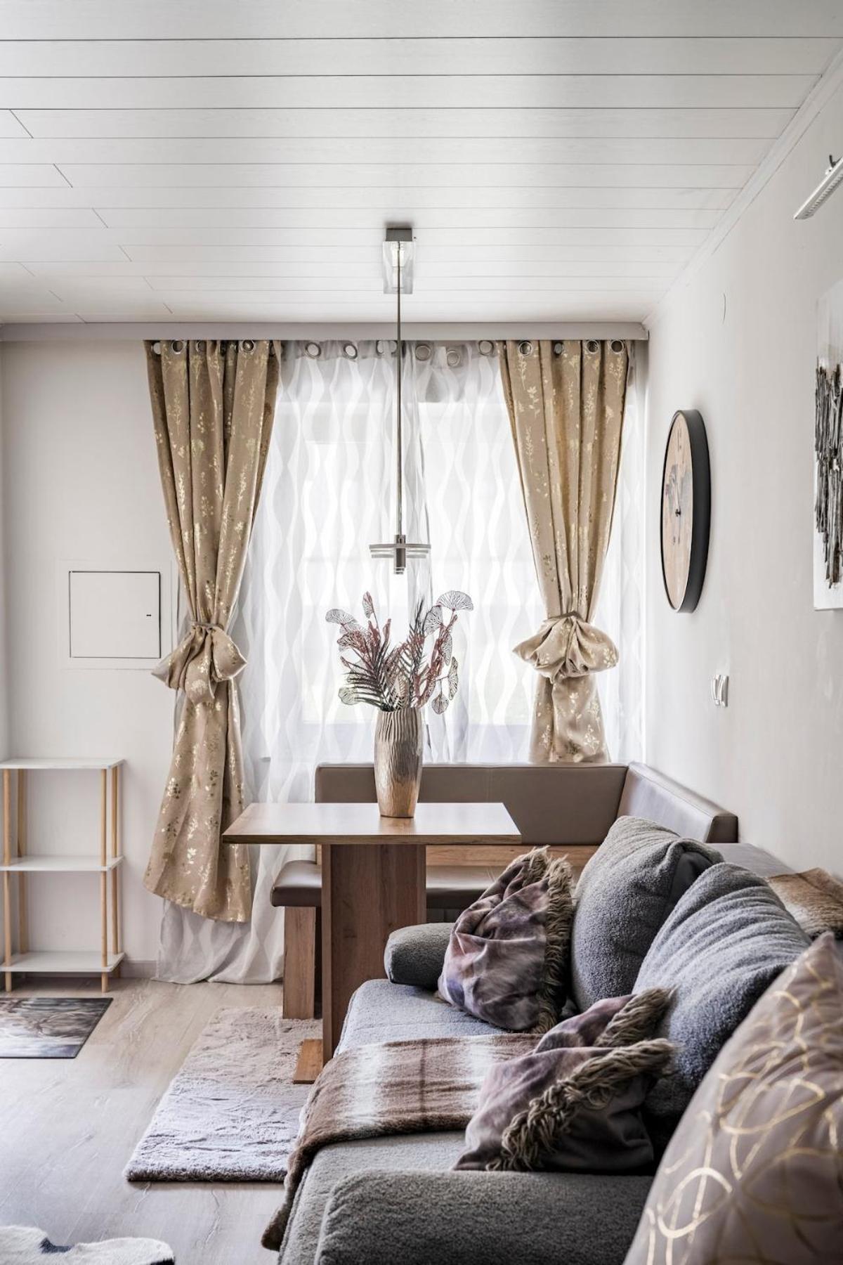 Emerald Apartment Seefeld in Tirol Ngoại thất bức ảnh