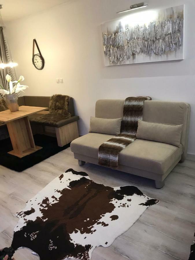 Emerald Apartment Seefeld in Tirol Ngoại thất bức ảnh